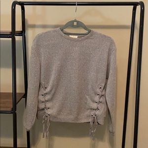 CHARMING CHARLIE - Grey sweatshirt